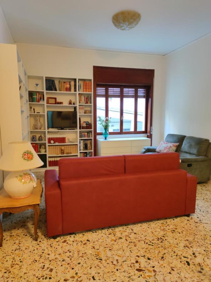 Casa Vacanze "A Casa Di Maria" 那不勒斯 外观 照片